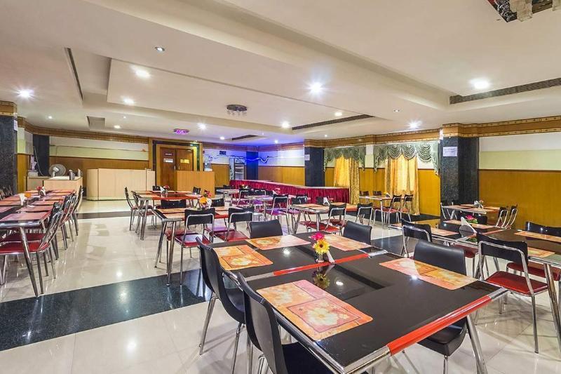 Hotel Mount Heera Chennai Esterno foto