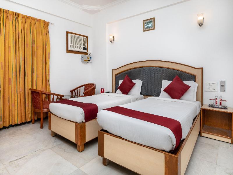 Hotel Mount Heera Chennai Esterno foto